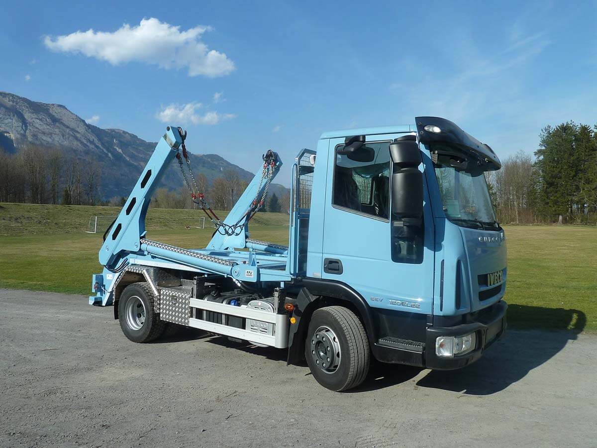 Teleskop-Absetzkipper GIGANT 12T Comfort – Iveco