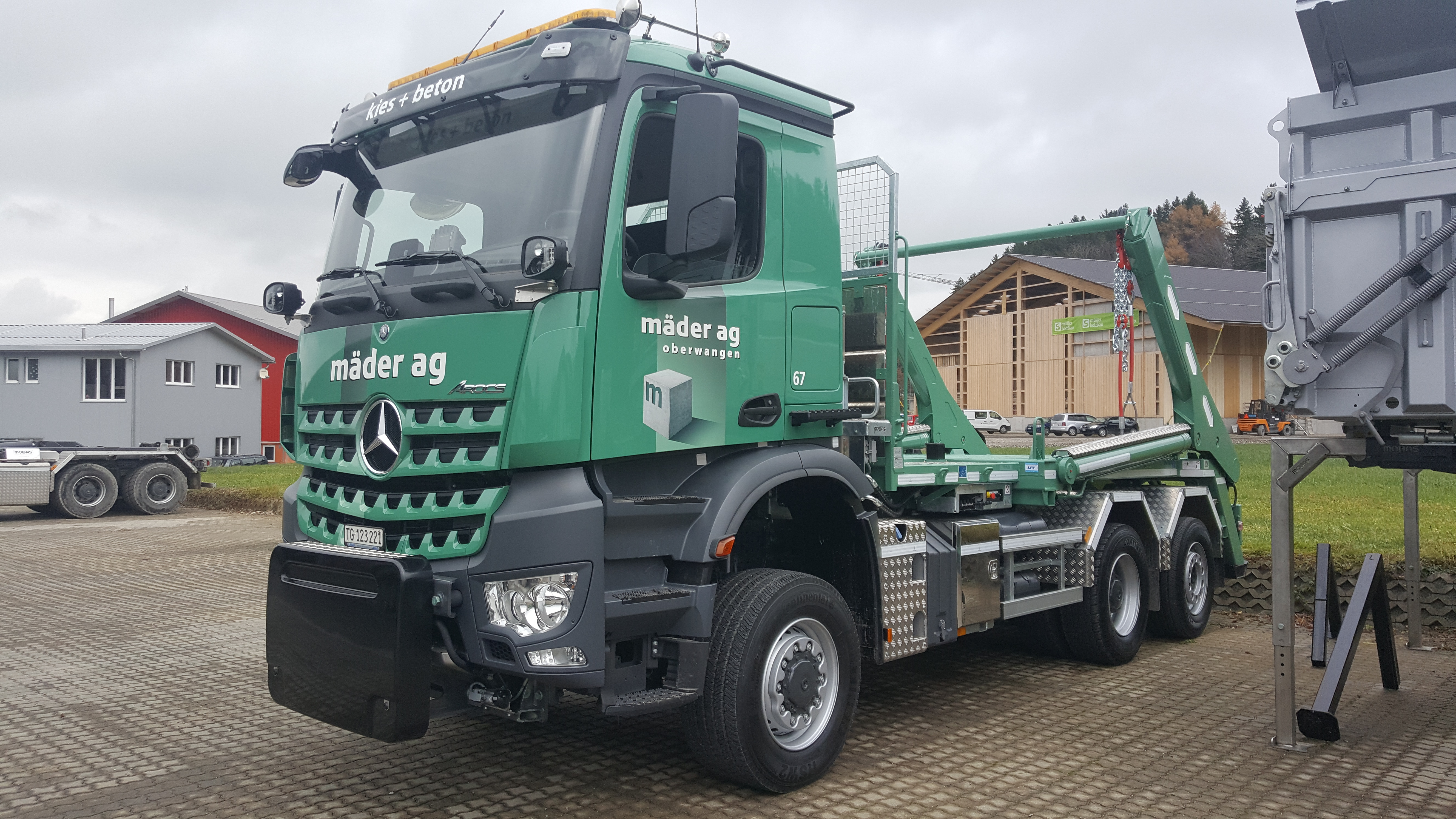 Absetzkipper GIGANT 26T Comfort, Mäder AG