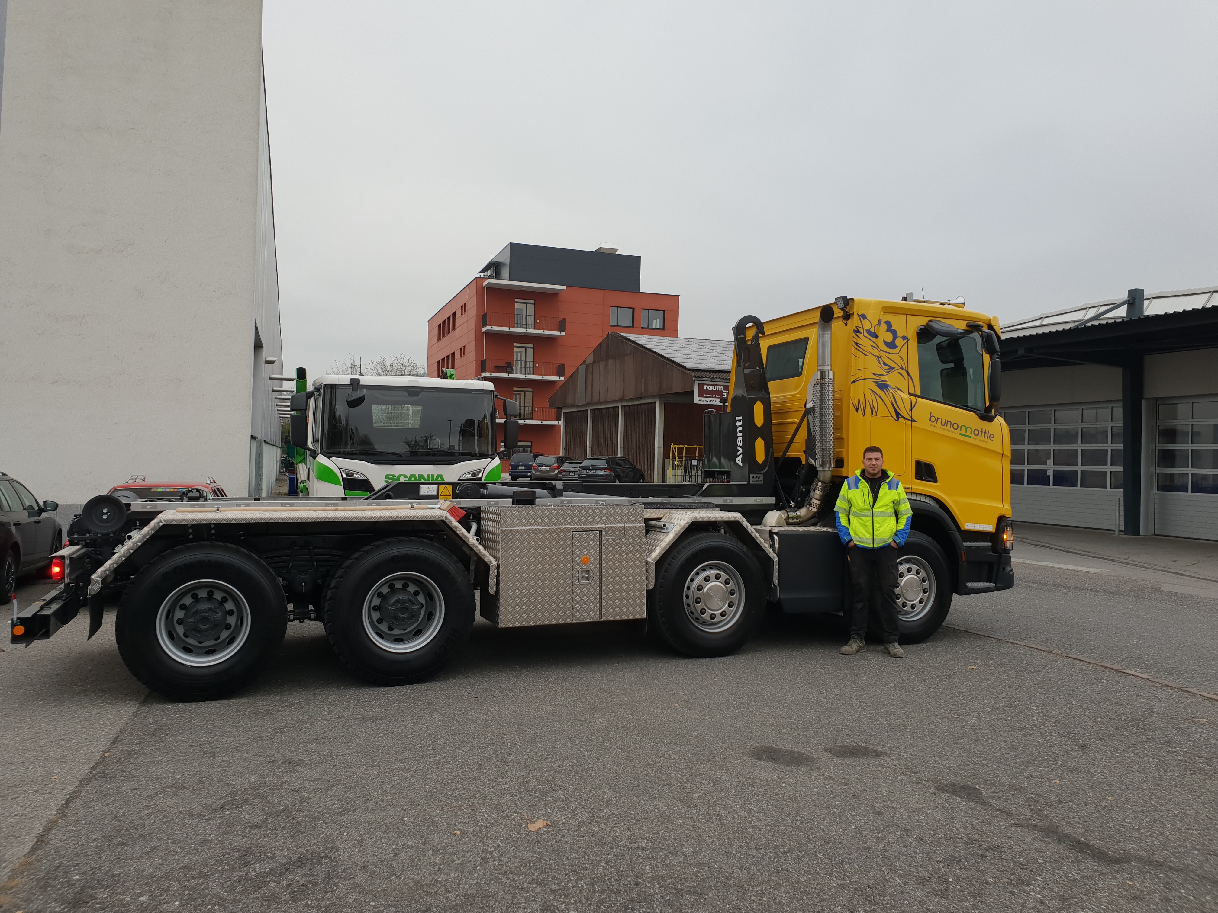 Abrollkipper SAURIER 26TR65 Avanti, Bruno Mattle AG